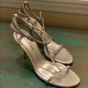 Gianni Bini Strappy heels